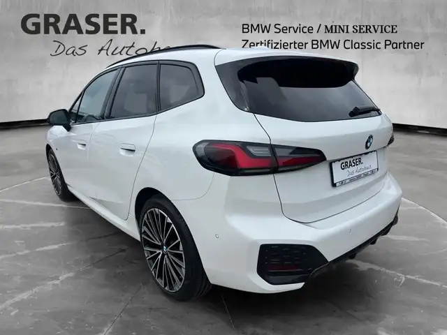 BMW M view 4
