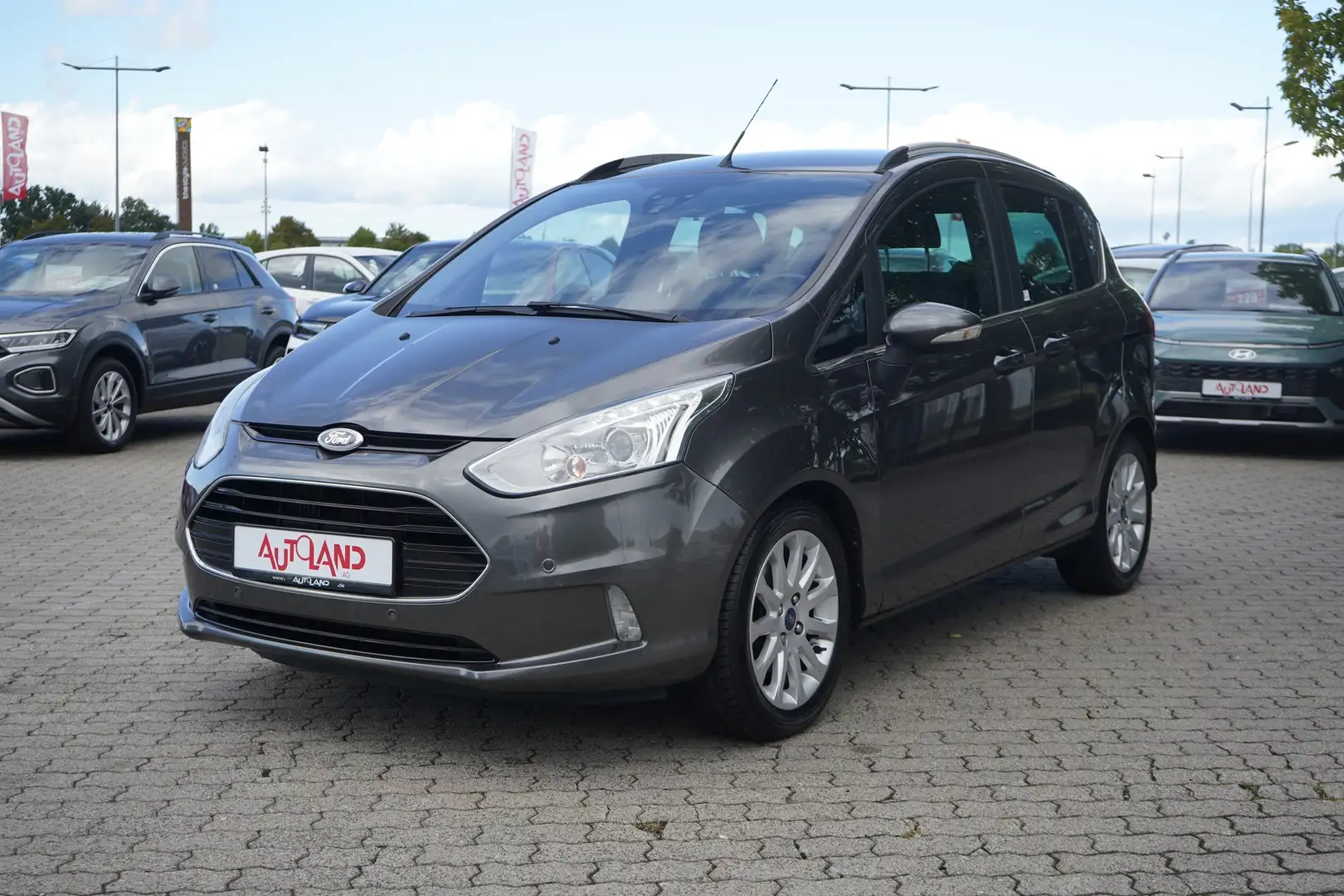 Ford B-Max 1.0 EB Titanium Klimaaut. Navi Winterpaket Grau - 2