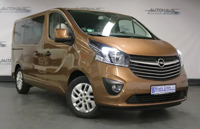 Opel Vivaro 1.6 L1H1*1HAND*8SITZER*KAMERA*AHK*PDC*NAVI*SHZ*uvm