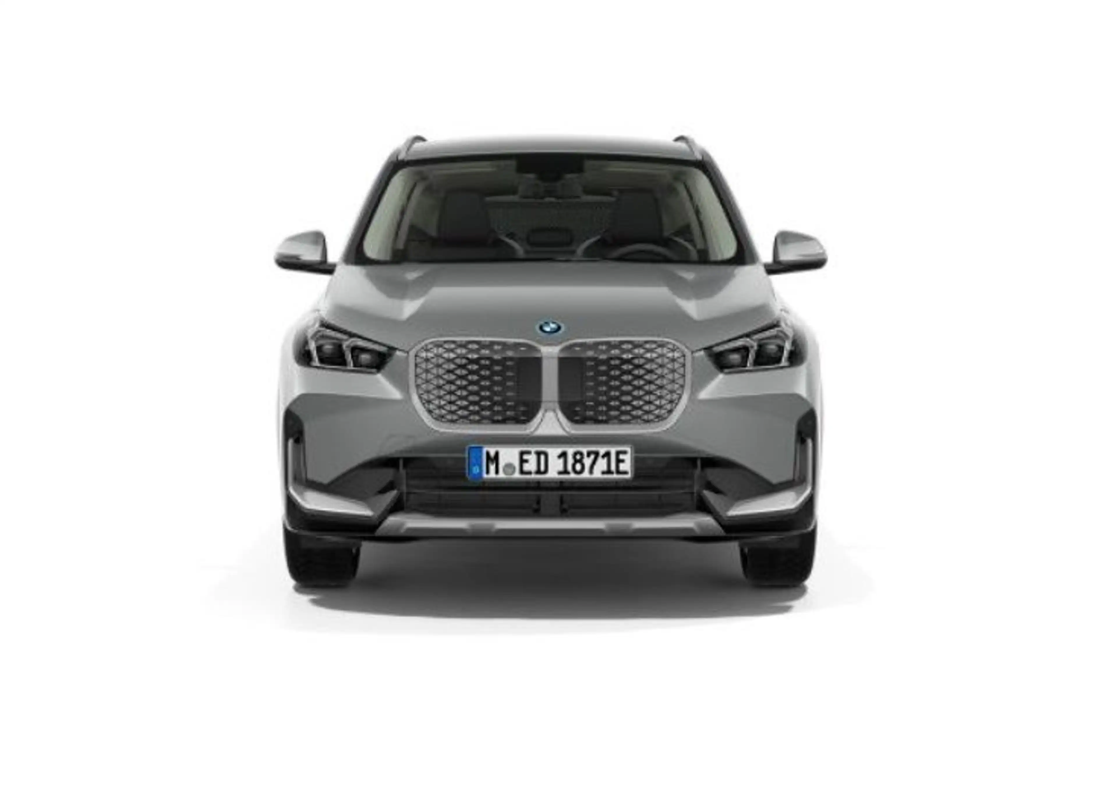BMW iX1 eDrive20 — photo 3