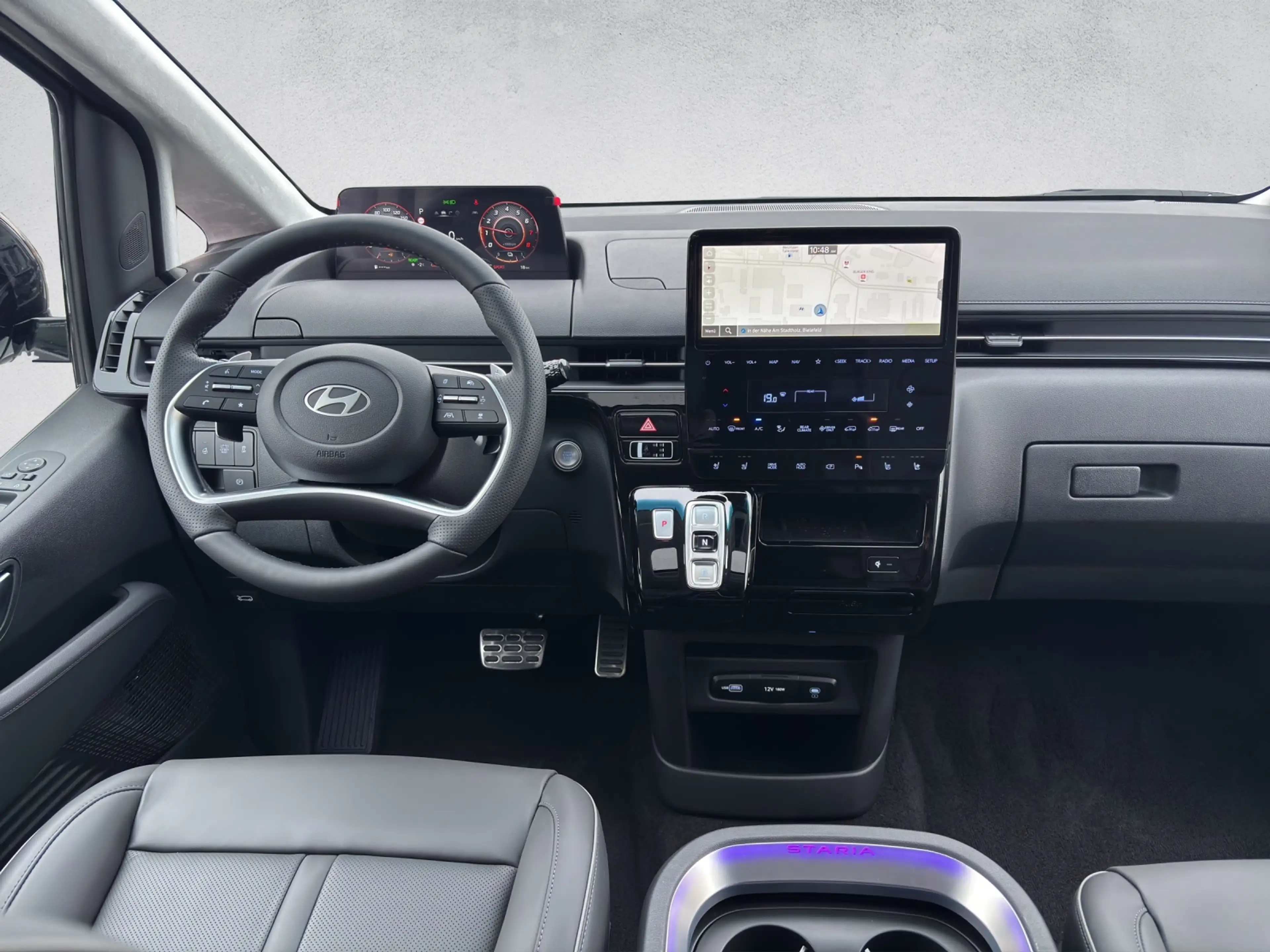 Hyundai STARIA Hybrid 1.6 T-GDi Signature PANO/NSCC/BOSE — photo 7