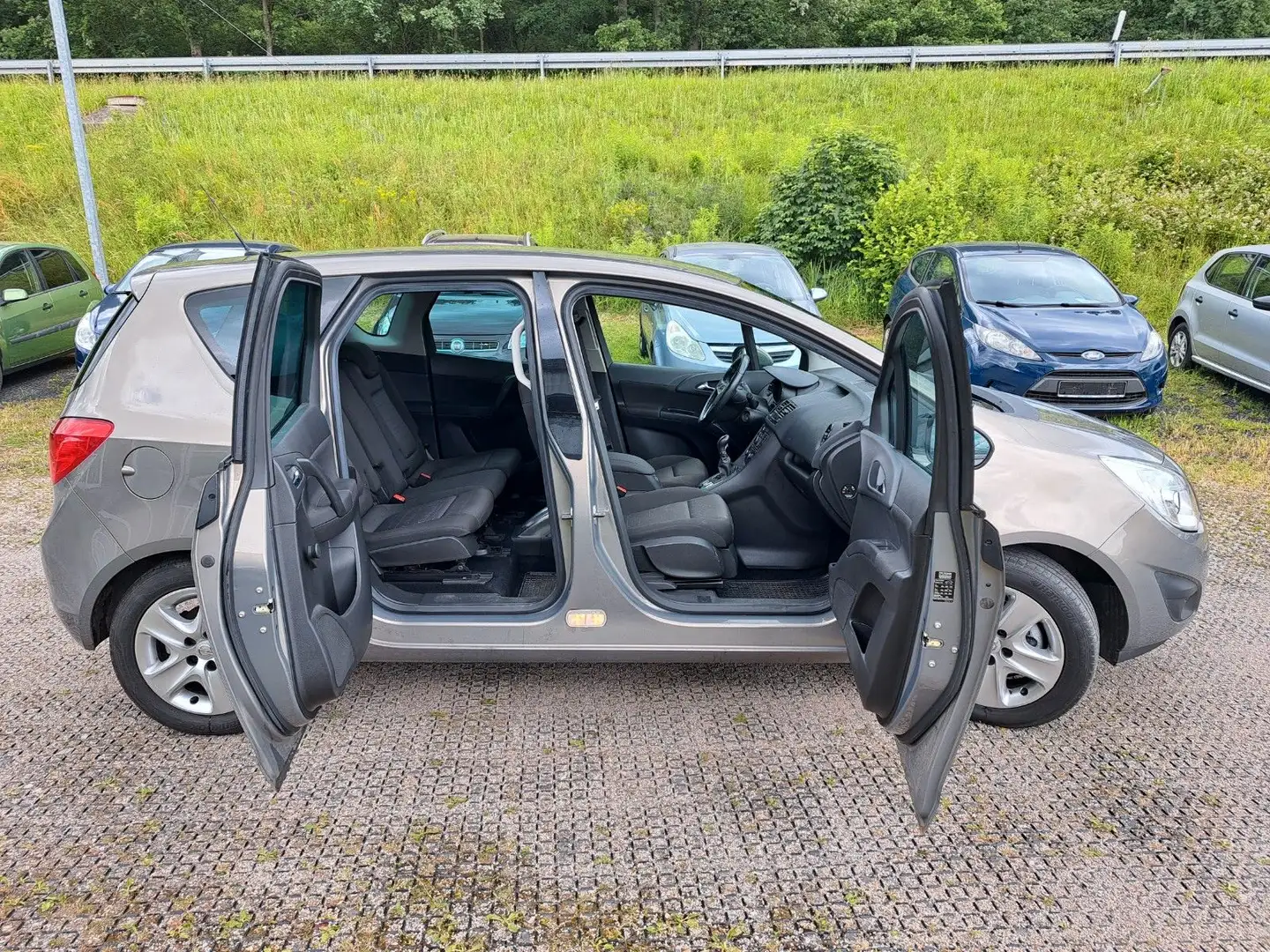 Opel Meriva B Design Edition Klima M+S Scheckheft Braun - 2