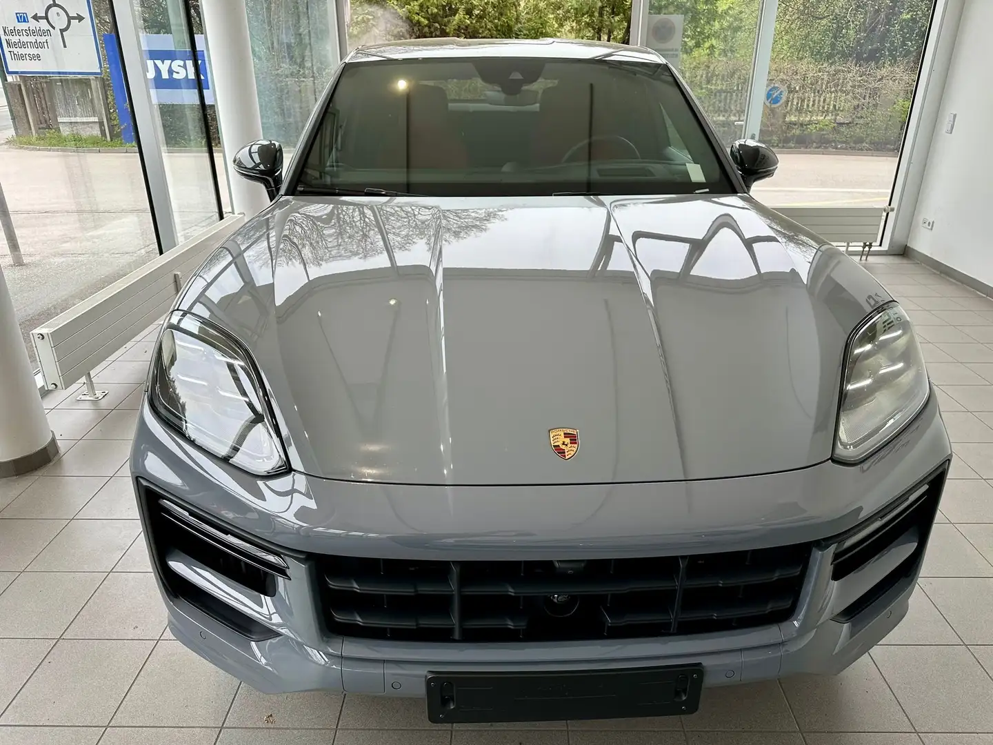 Porsche Cayenne Cayenne Coupe Turbo Hybrid GT-Paket/HLenk/PDCC Grau - 2