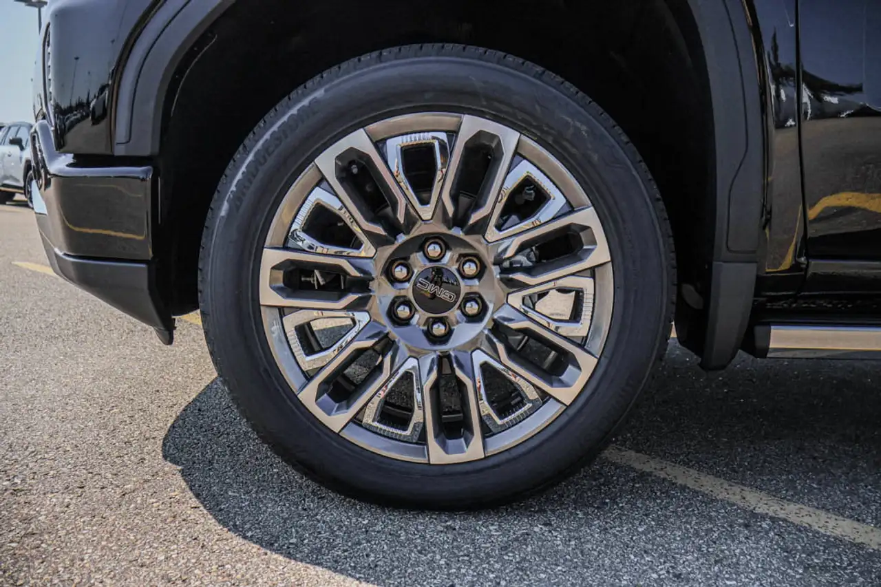 GMC Sierra 1500 снимка GMC Sierra 1500
