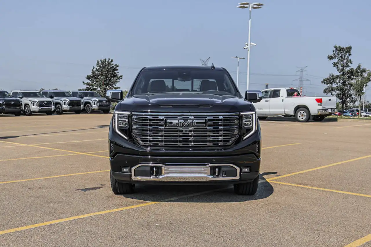 GMC Sierra 1500 снимка GMC Sierra 1500