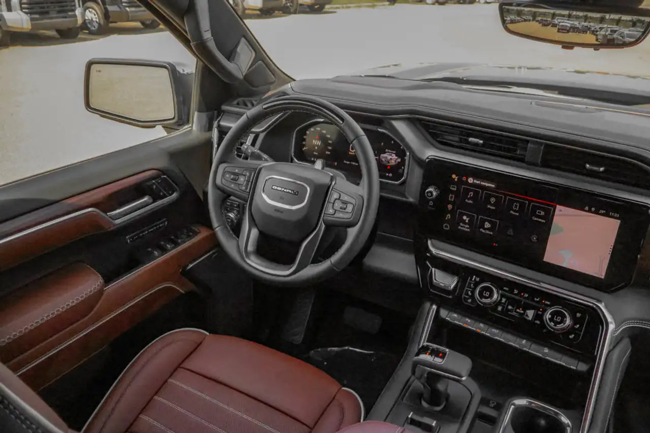 GMC Sierra 1500 снимка GMC Sierra 1500