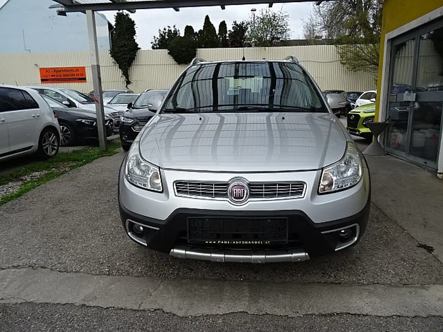 Fiat Sedici 1,6 120 Dynamic Silber - 1