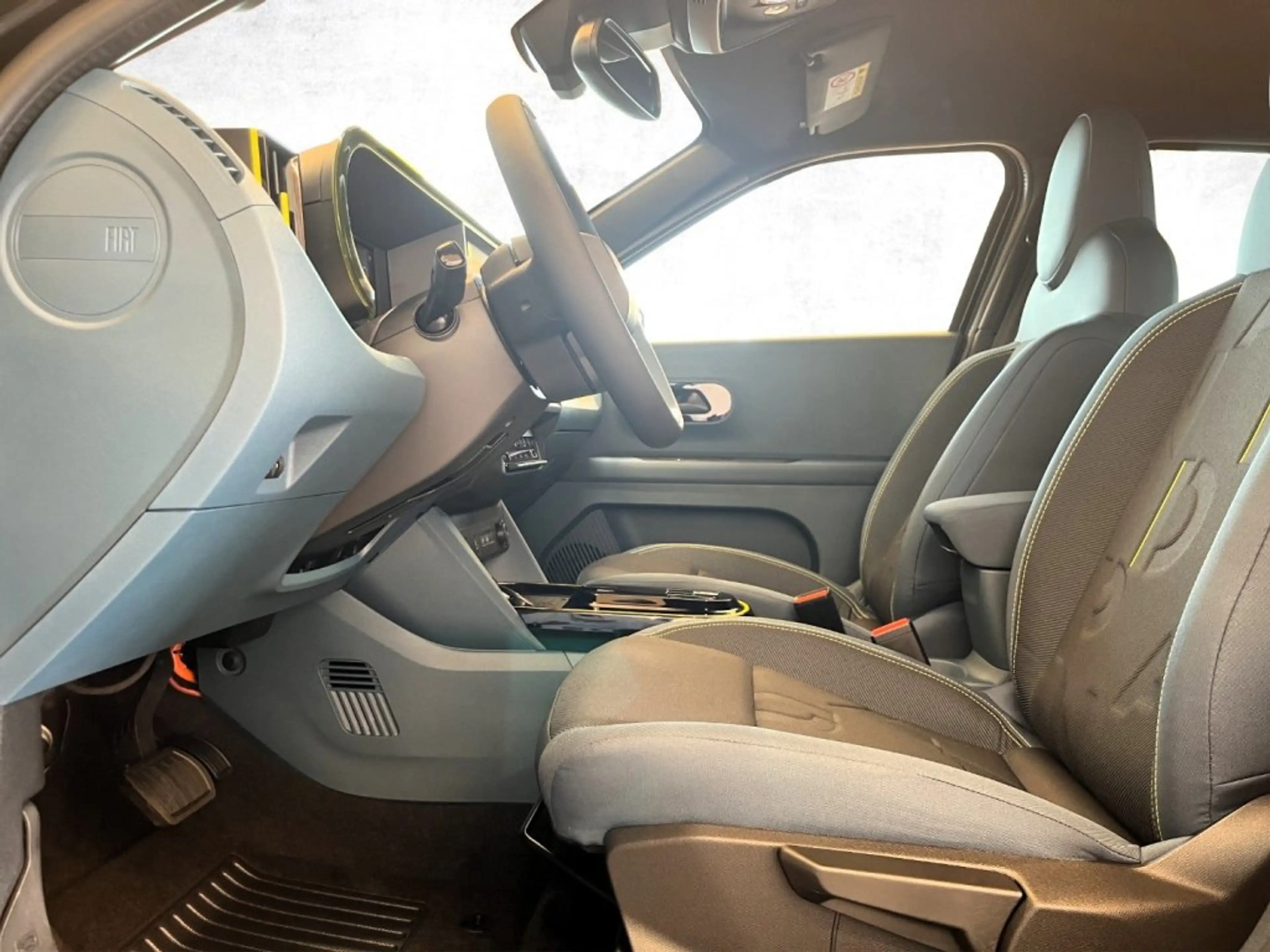 Fiat Grande Panda -e Icon Elektro 113 44 kWh — photo 9