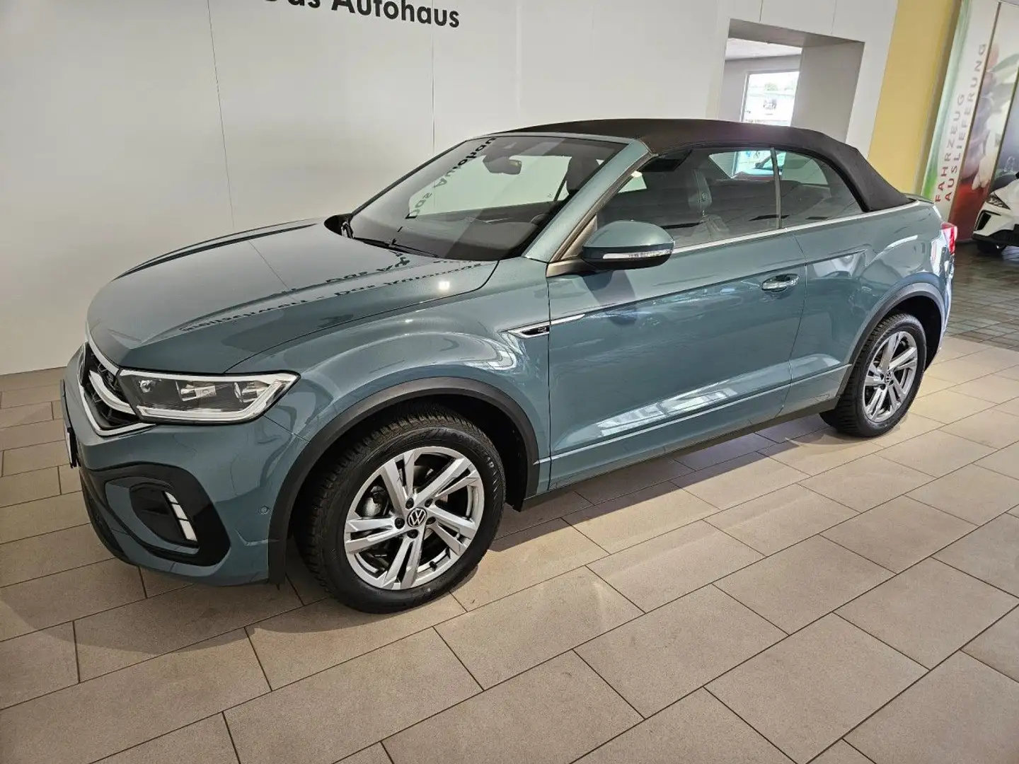 Volkswagen T-Roc Cabriolet1.5 TSI R-Line DSG AHK LED Navi RFK Blau - 2