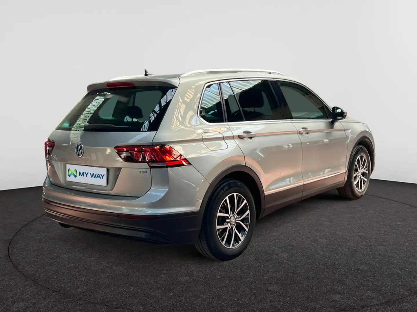 Volkswagen Tiguan Tiguan Comfortline 1.4 TSI BMT 92 kW (125 ch) 6 vitesses manuel Gris - 2