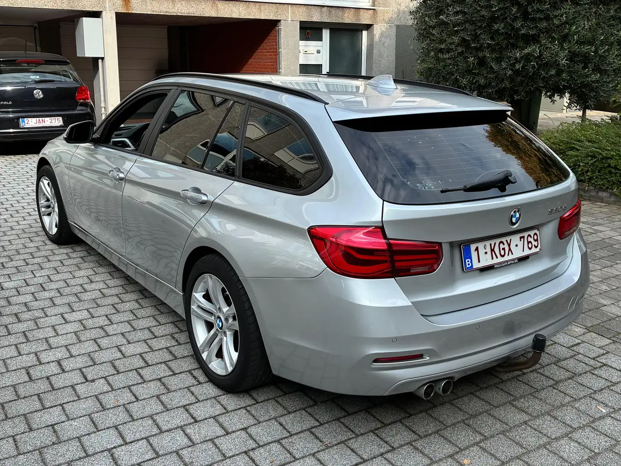 BMW 320