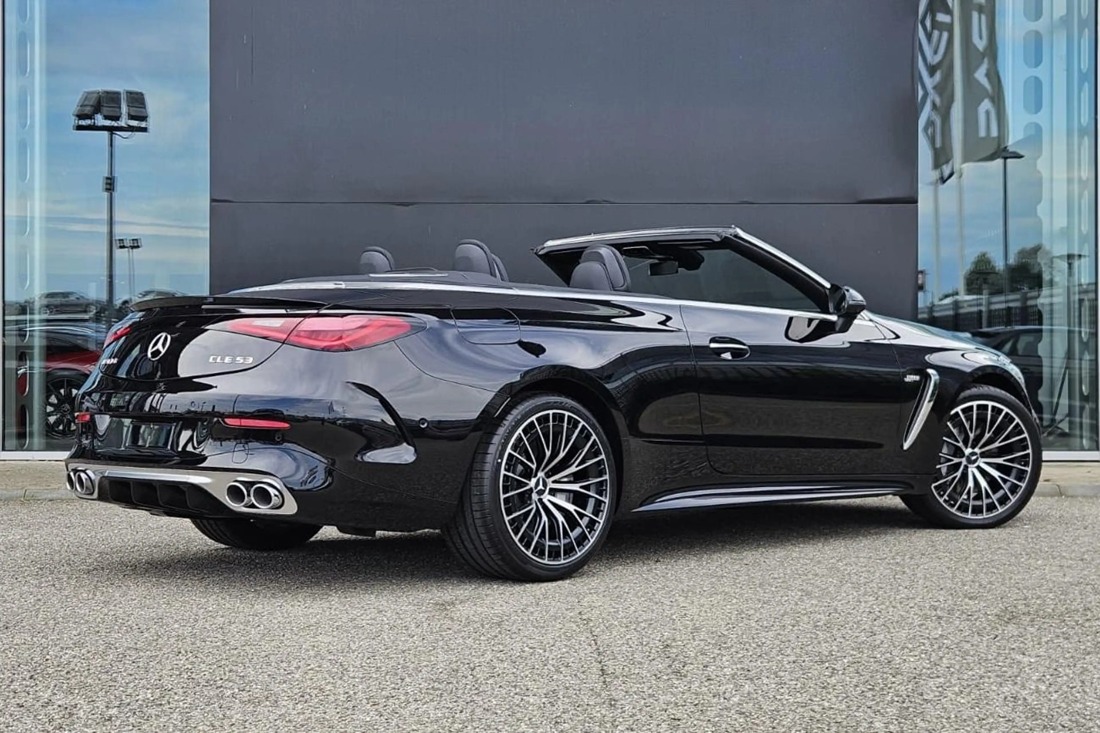 Mercedes-Benz CLE 53 AMG CLE Cabriolet Automaat 4MATIC+ | Premium Plus Pakk — photo 5