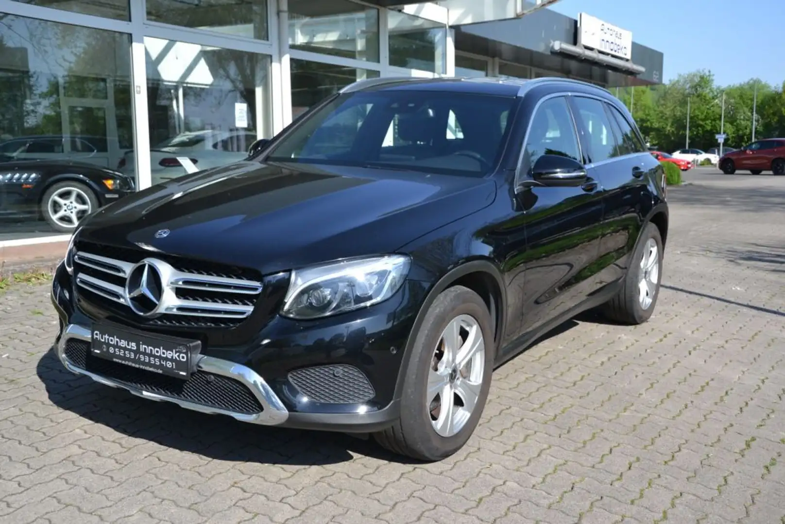 Mercedes-Benz GLC 350 d 4Matic 9G-TRONIC*AHK*NAVI - 1