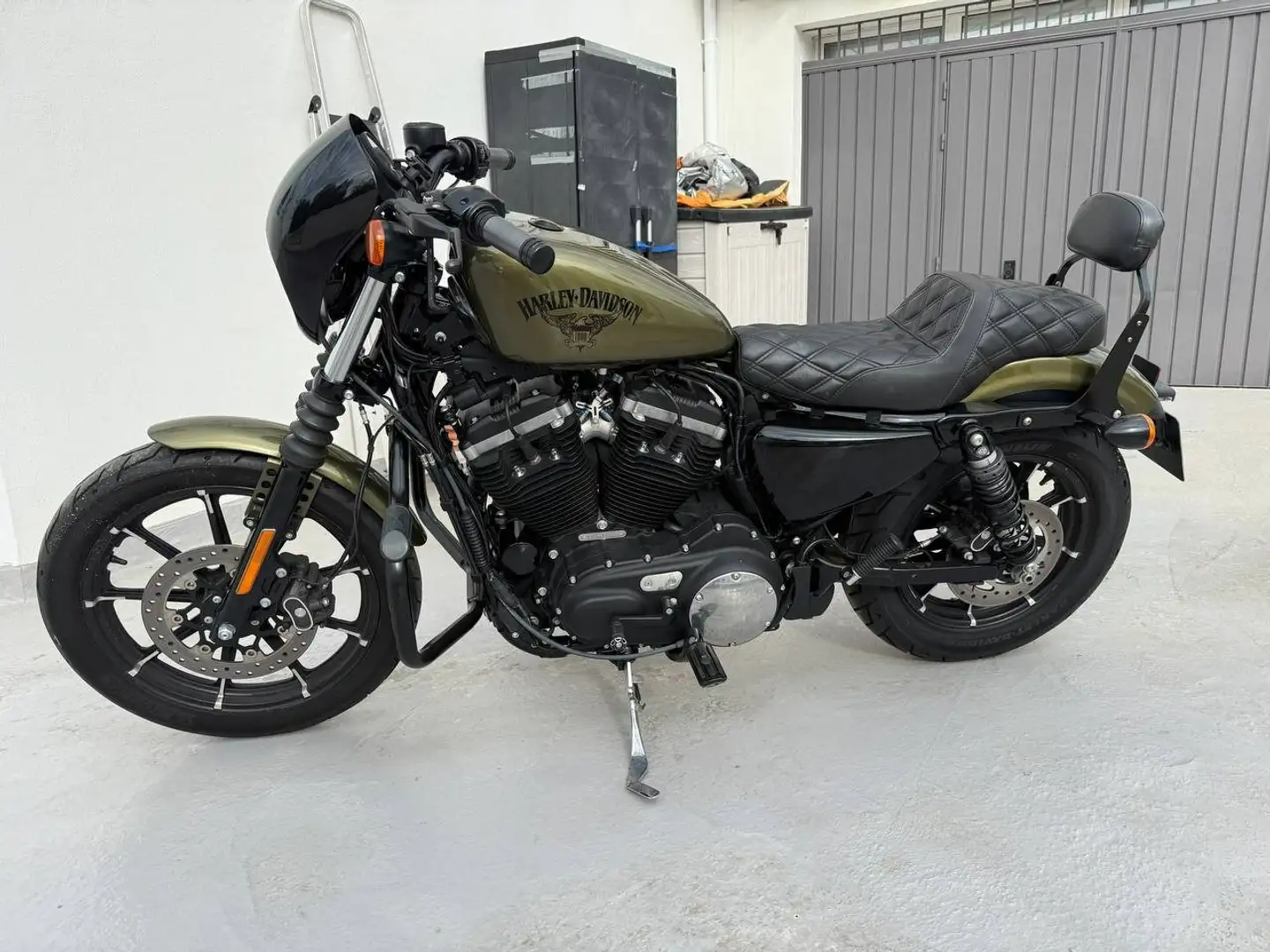 Harley-Davidson Iron 883 zelena - 1