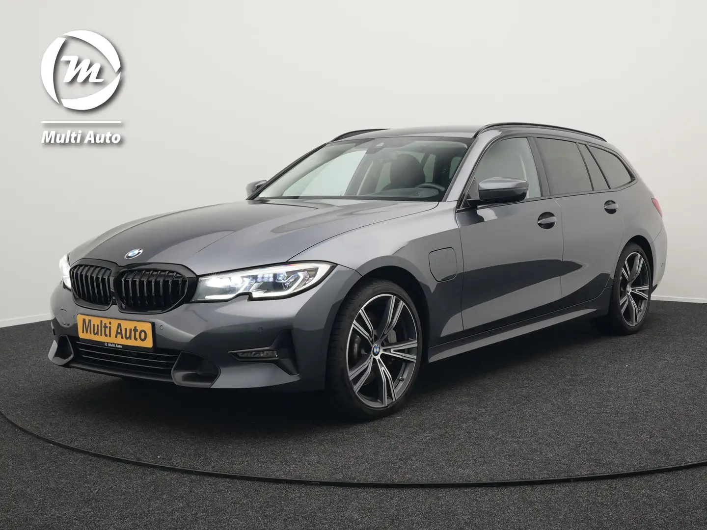 BMW 330 3-serie Touring 330e Sportline Plug In Hybrid 293p Gris - 1