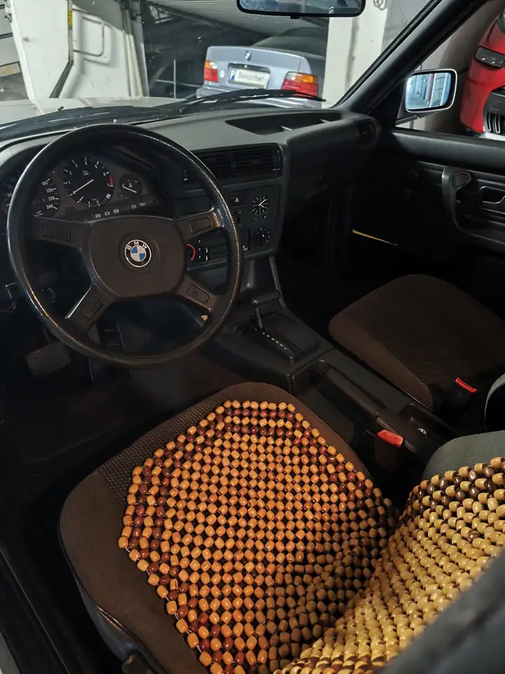 BMW 318 E30 Automatik KW Rentnerauto, foto 3