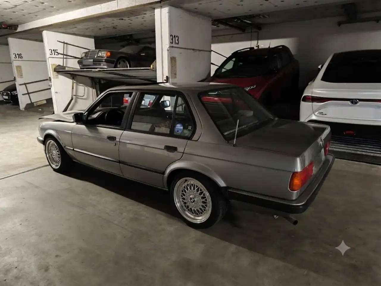 BMW 318 E30 Automatik KW Rentnerauto, foto 1