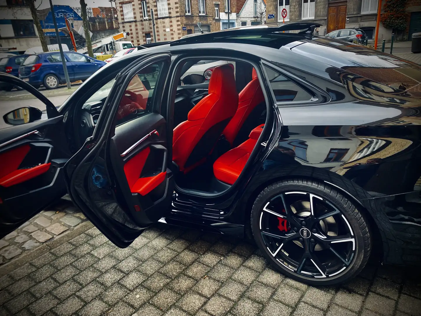 Audi RS3 Sportback quattro S tronic 294kW - 1