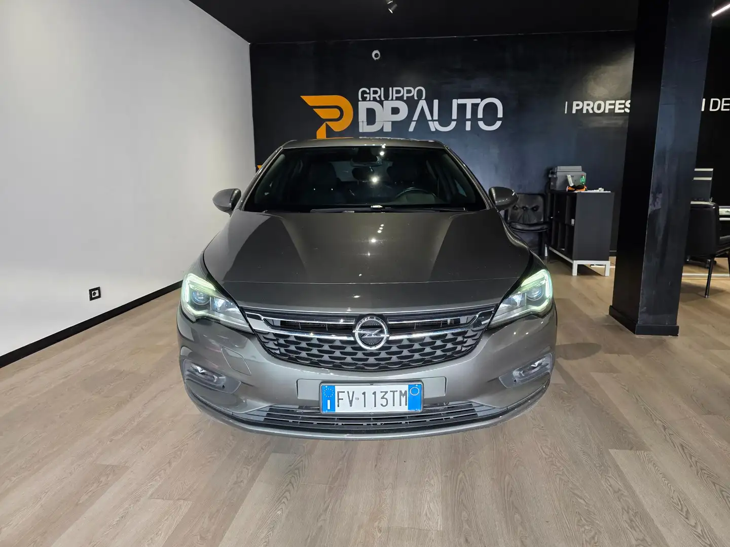 Opel Astra Astra 5p 1.6 cdti Innovation s&s 136cv my18.5 Grau - 2