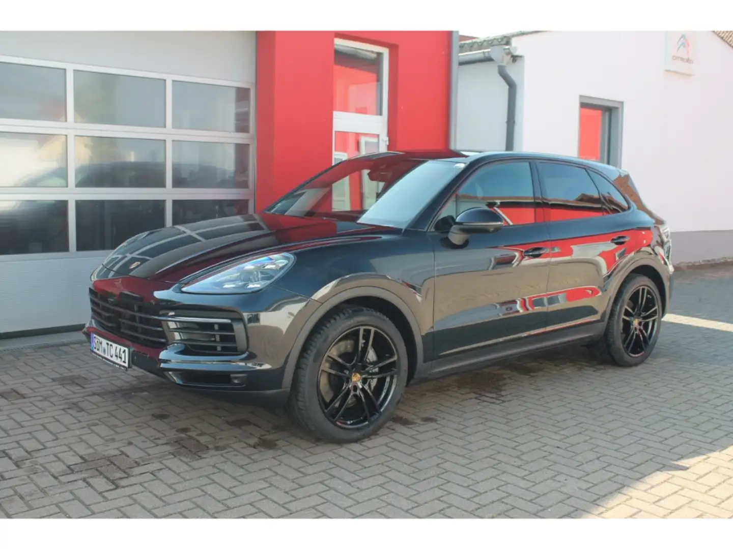 Porsche Cayenne S E3 Luft PDLS+ SHZ DAB Navi Kamera AHK Blau - 1
