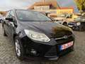 Ford Focus Turnier Champions Edition Schwarz - thumbnail 2