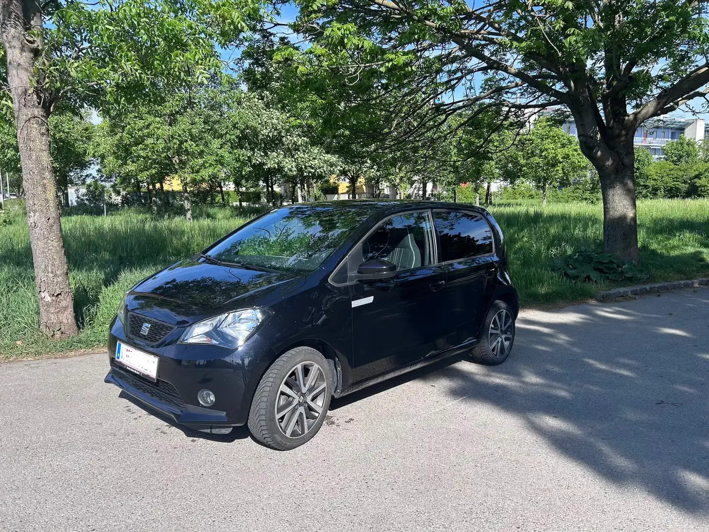 SEAT Mii Mii electric 36,8kWh Schwarz - 2