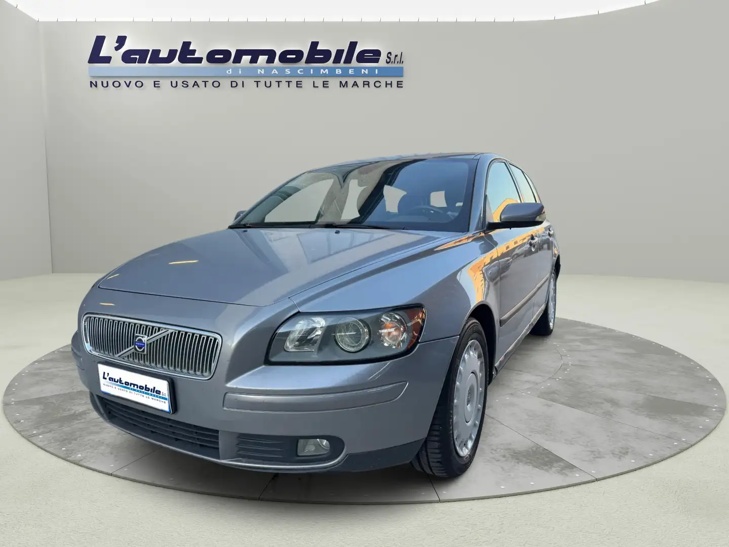 Volvo V50 V50 2.0d Momentum Grigio - 2