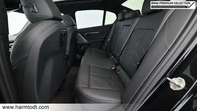 BMW 520 d xDrive *M-Sportpaket PRO* Ansicht 16