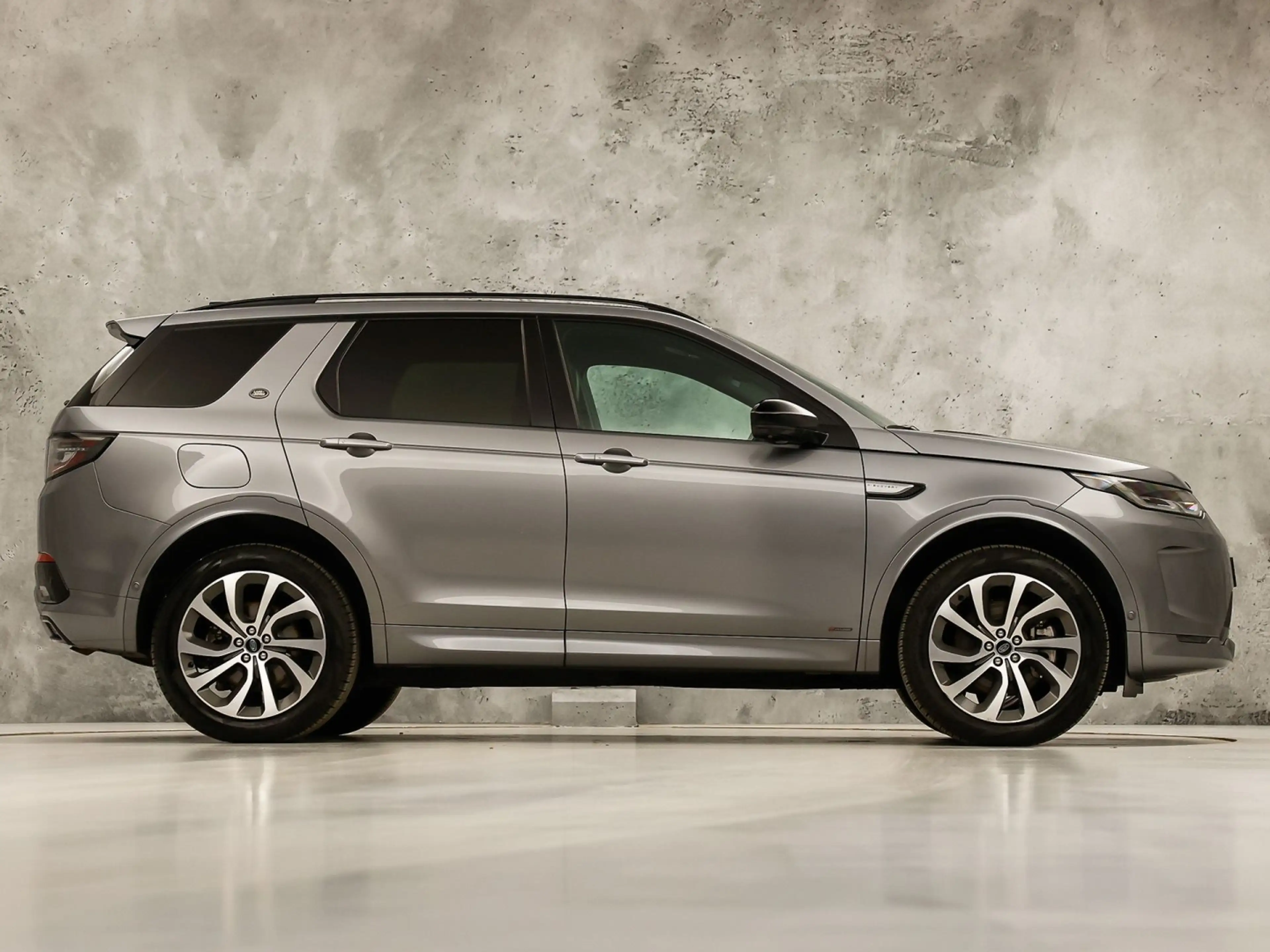 Land Rover Discovery Sport P300e 1.5 R-Dynamic HSE 309Pk Automaat (PANORAMADA — photo 4