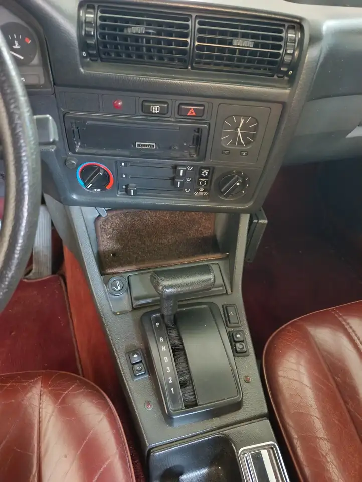 BMW 320i 10 automatic, foto 7