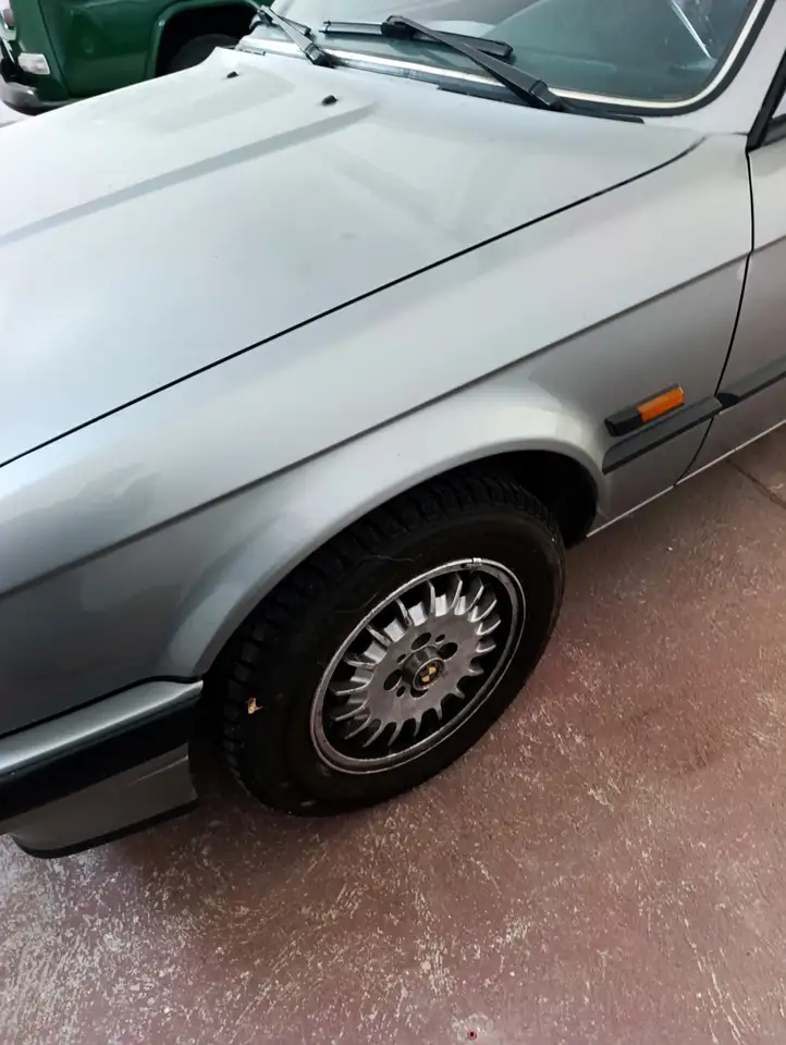 BMW 320i 10 automatic, foto 8