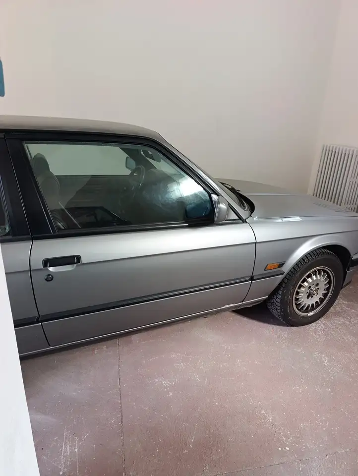 BMW 320i 10 automatic, foto 9