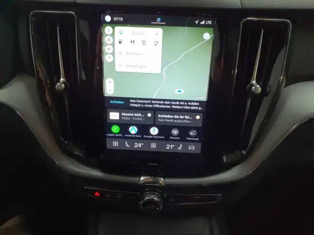 Volvo XC60 view 12
