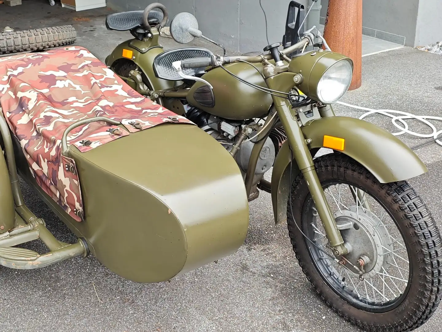 Dnepr K 750 Verde - 1