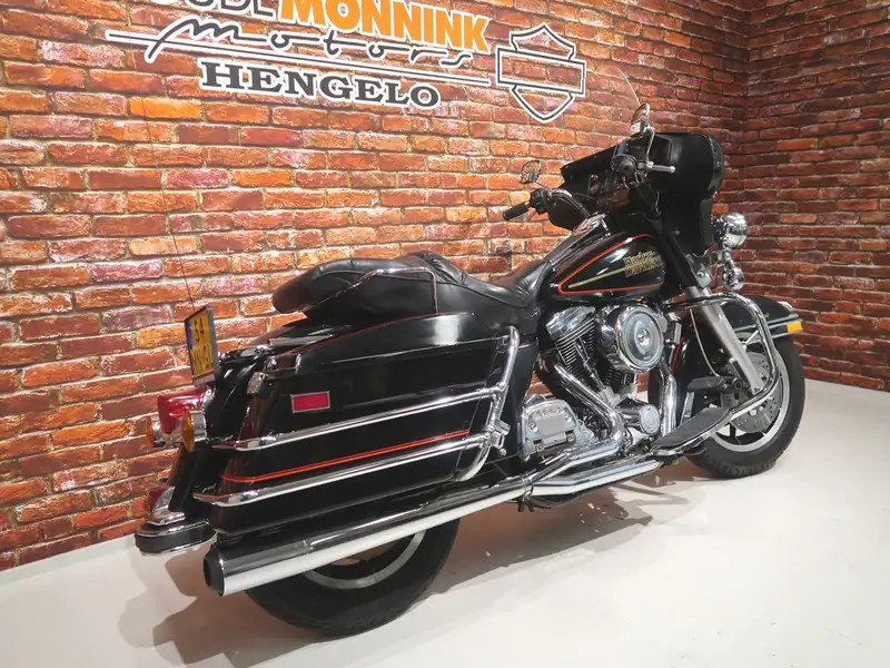 Harley-Davidson FLHTC Electra Classic - foto 8