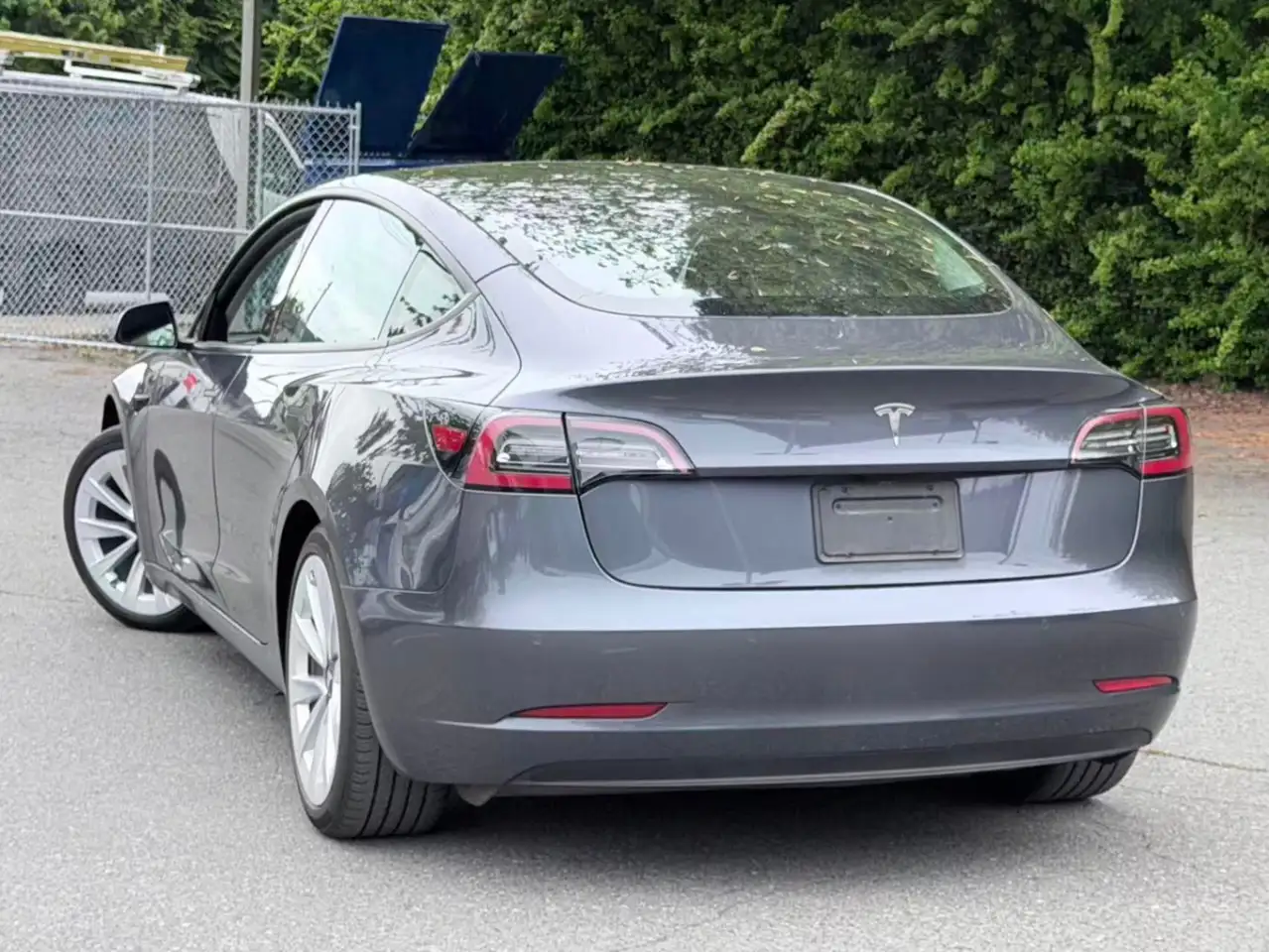 Tesla Model 3 fotografie Tesla Model 3