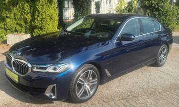 e xDrive Limousine*Luxury*Line*