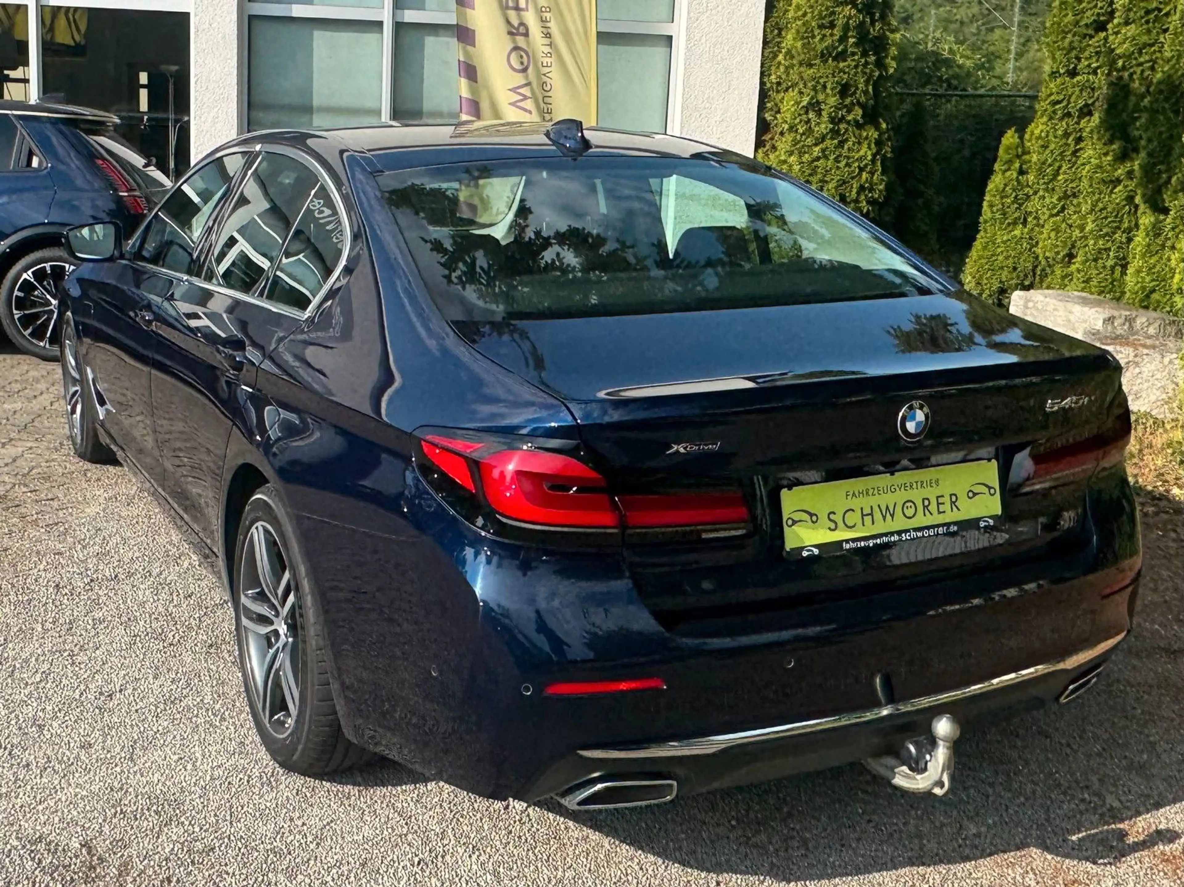 BMW 545 e xDrive Limousine*Luxury*Line* — photo 4