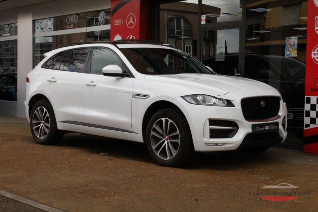 Jaguar F-Pace 2.0i4D R-Sport Aut. RWD 180 - foto 1