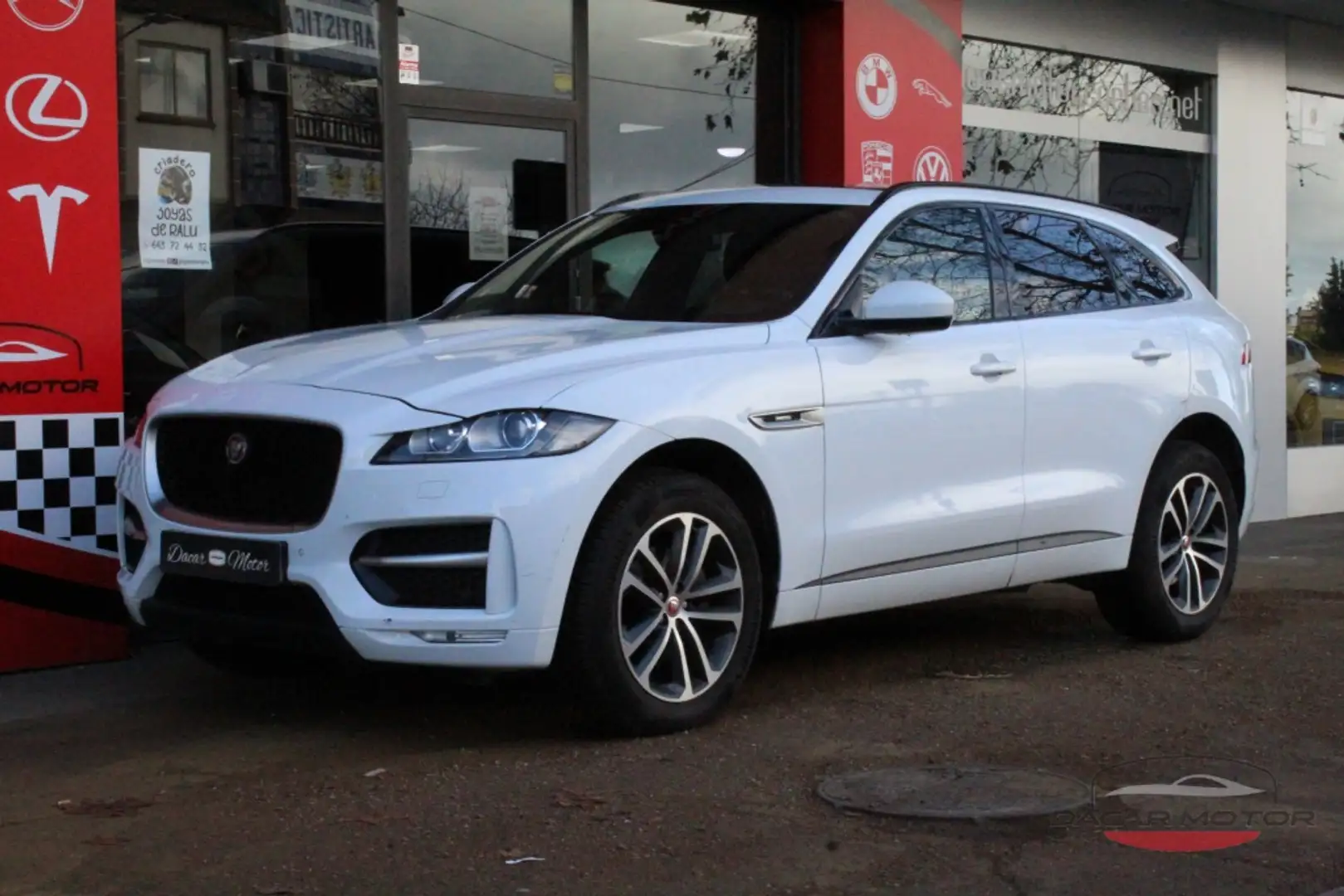 Jaguar F-Pace 2.0i4D R-Sport Aut. RWD 180 Blanc - 2