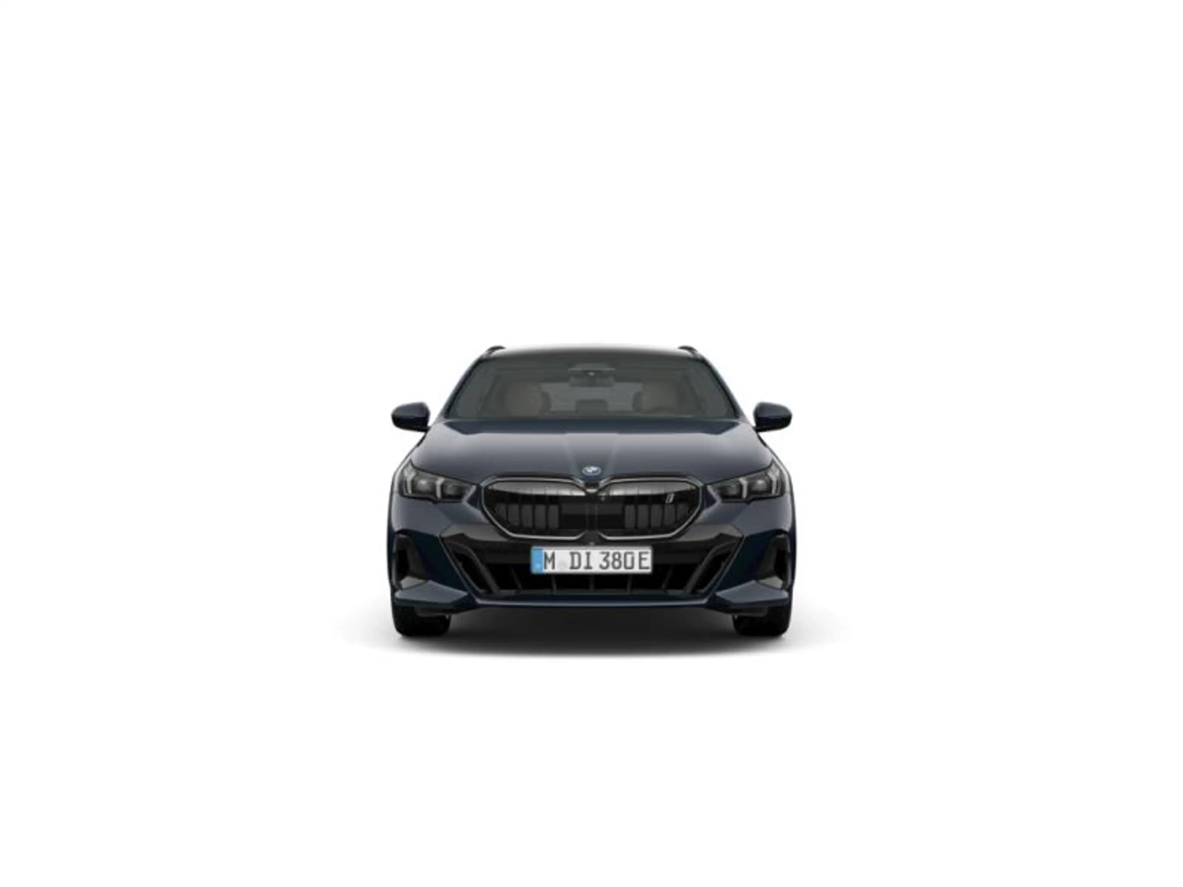 BMW i5 Touring — photo 2