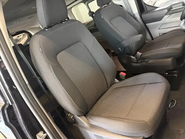 Ford Transit Custom Transit Custom Kombi Trend 320L1 2,0Eblue 136PS Ansicht 18