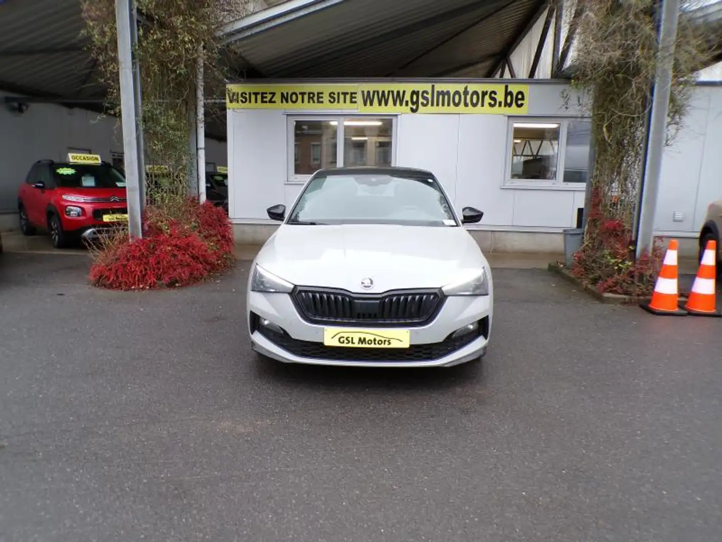 Skoda Scala 1.5TSI 150 automatic Gris 08/21 Airco GPS Grijs - 2