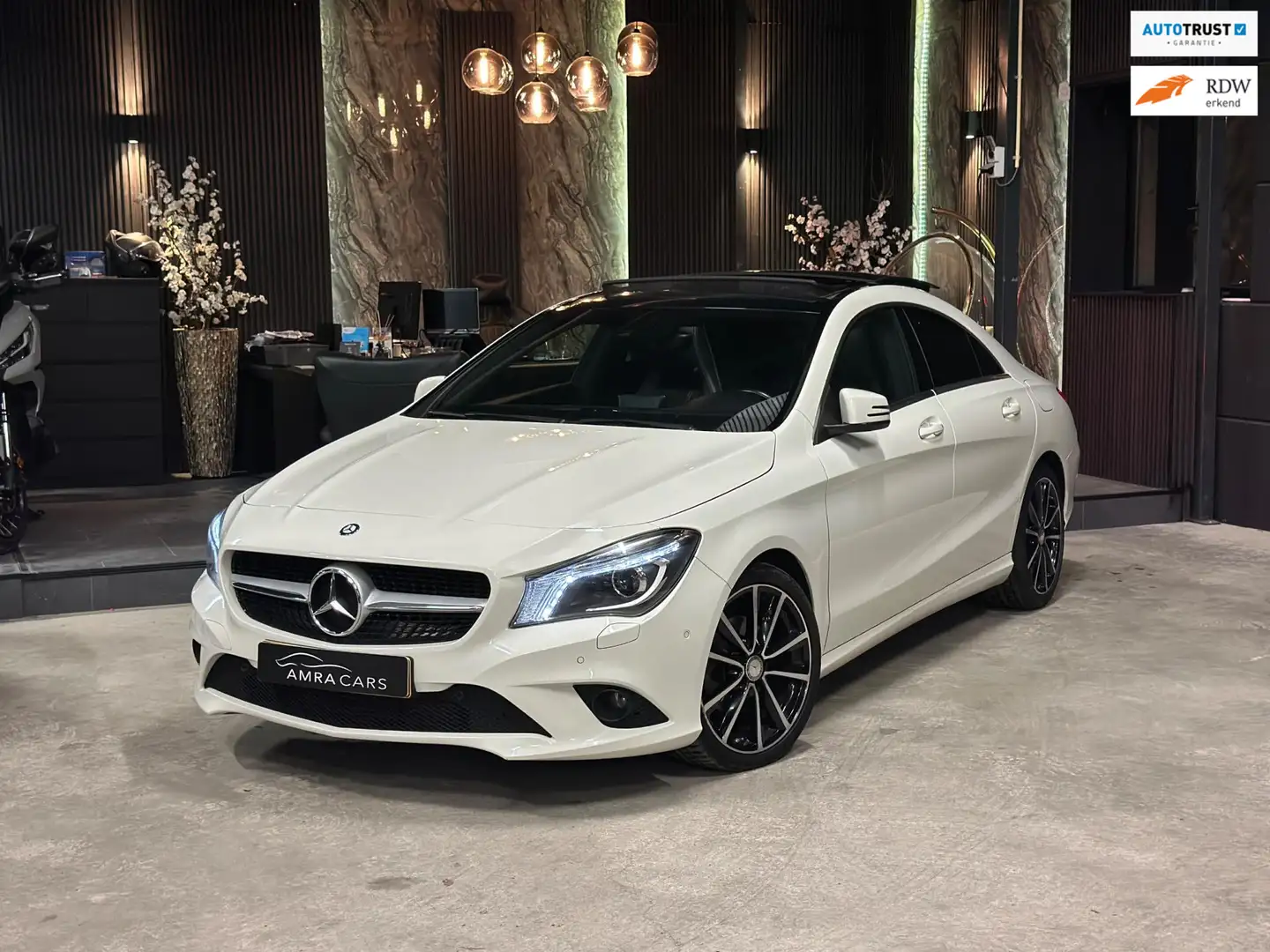 Mercedes-Benz CLA 180 180|PANORAMA|AUTOMAAT|STOELVERW| Blanc - 1