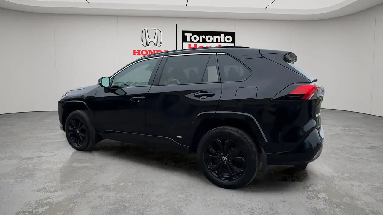 Toyota RAV 4 снимка Toyota RAV 4