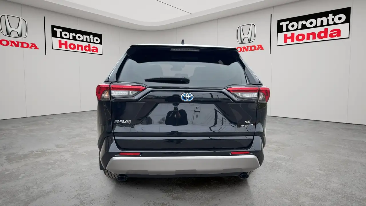 Toyota RAV 4 снимка Toyota RAV 4