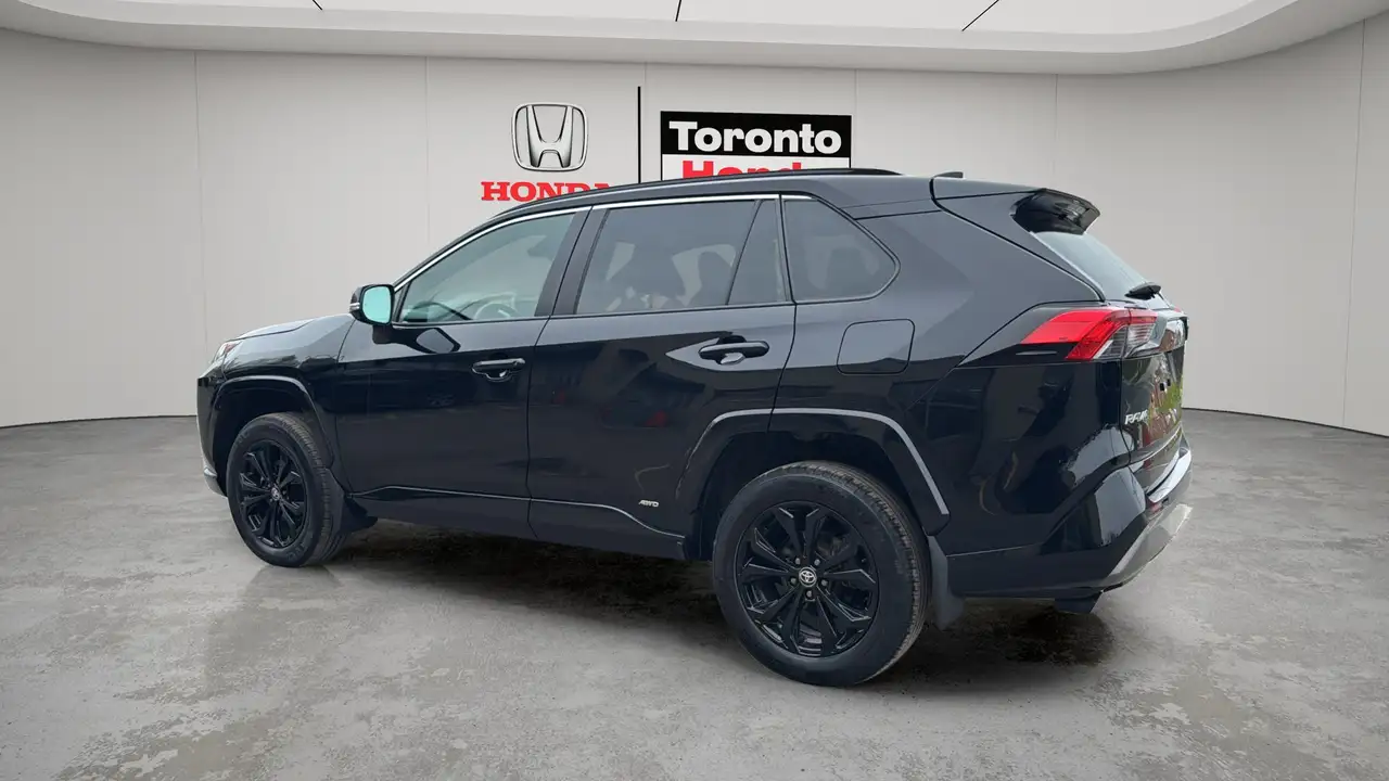 Toyota RAV 4 снимка Toyota RAV 4