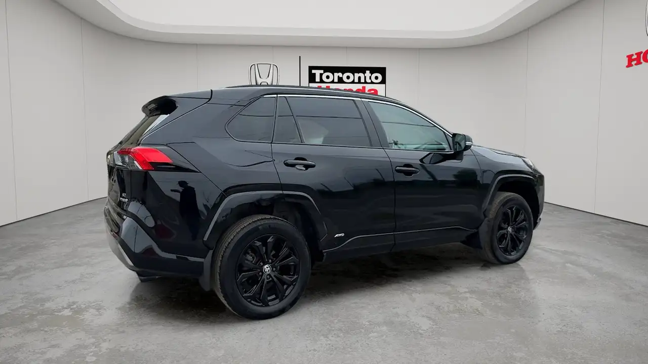 Toyota RAV 4 снимка Toyota RAV 4