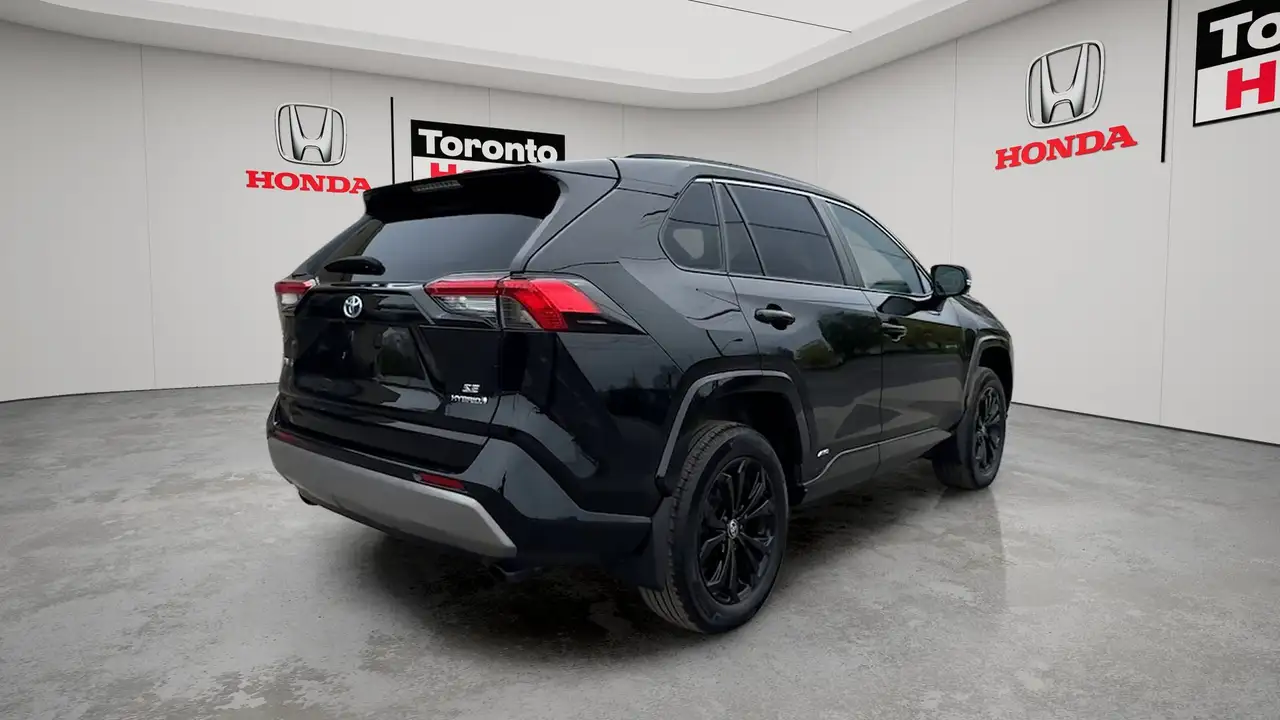 Toyota RAV 4 снимка Toyota RAV 4