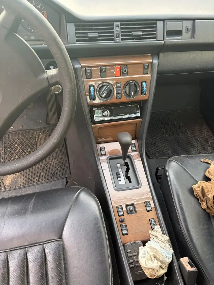 Mercedes-Benz CE 230 automatica. tettino apribile. pelle totale, foto 1